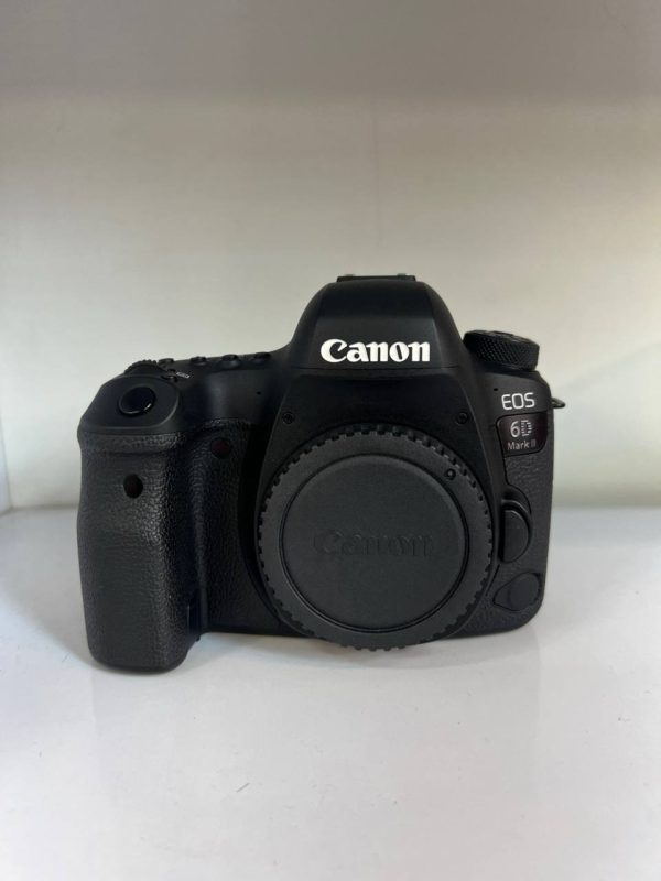 دوربین کارکرده CANON 6D Mark II